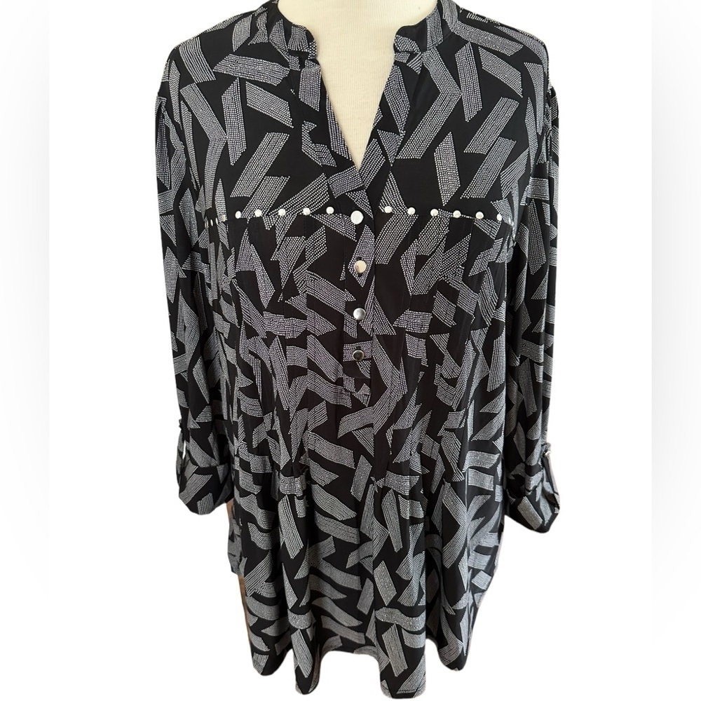 COCOMO 2X Black Gray Plus Size Studded 3/4 sleeve women's Pintuck…